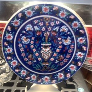 Stunning and Large Turkish Mavi Cini Kütahya ceramic wall plate Signed W/ Stand